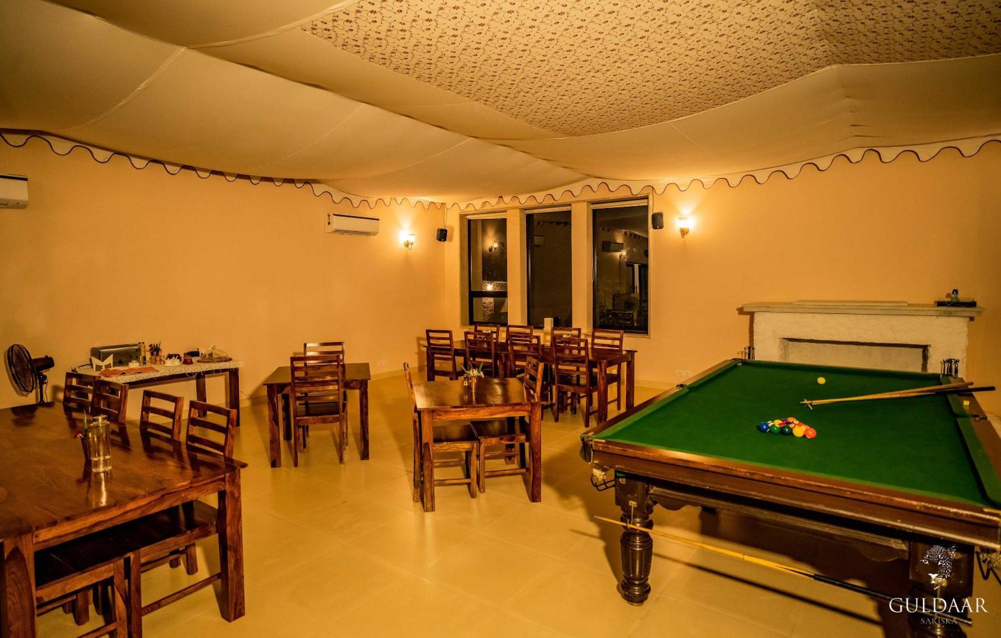 Guldaar Sariska - A Luxury Forest Resort Tehla Kültér fotó