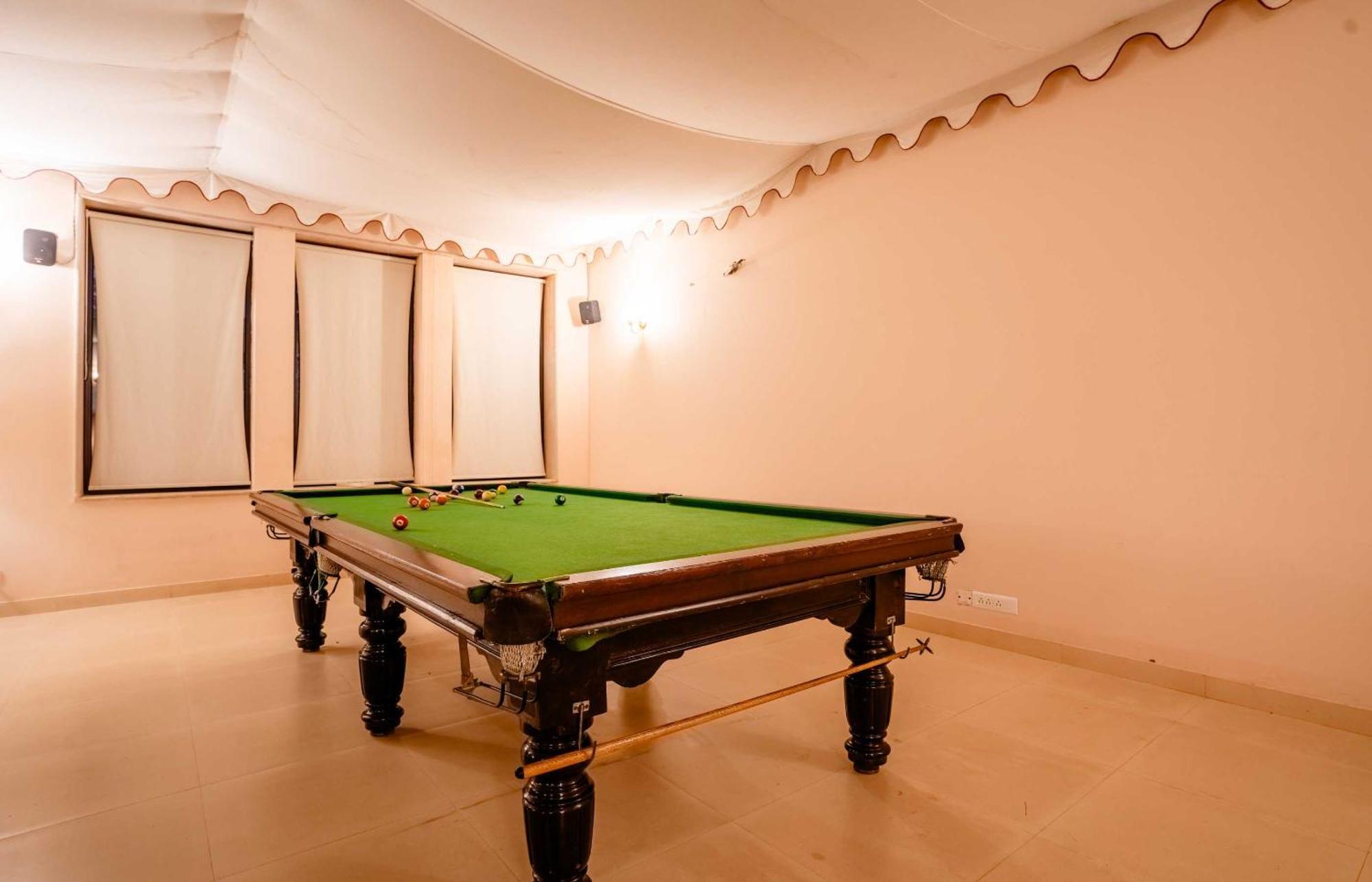 Guldaar Sariska - A Luxury Forest Resort Tehla Kültér fotó